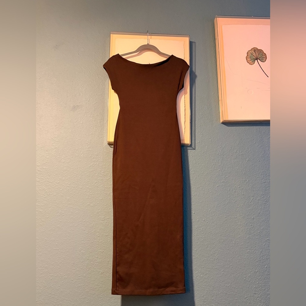 Zara Brown Cap-Sleeve Maxi Body Con Knit Dress